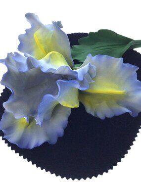 Fabar Capodimonte Porcelain Iris